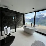 Villa Kristina / Andalsnes *