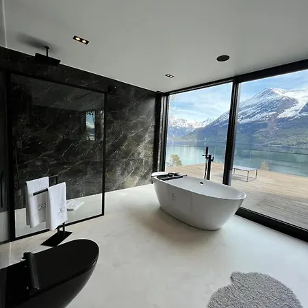 Вилла Kristina / Andalsnes *