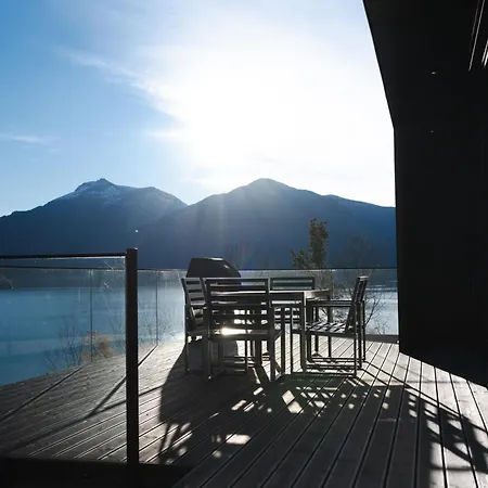 Kristina / Andalsnes فيلة Torvik