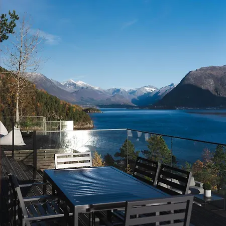 Вилла Kristina / Andalsnes *