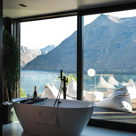 Kristina / Andalsnes * Torvik