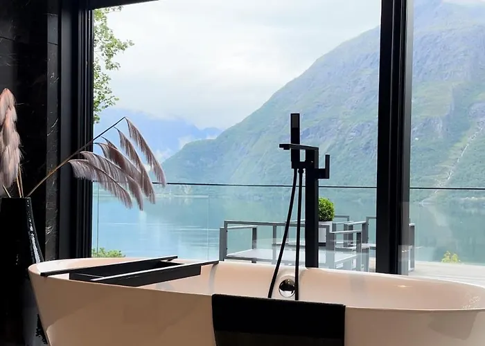 Villaer Kristina / Andalsnes Torvik