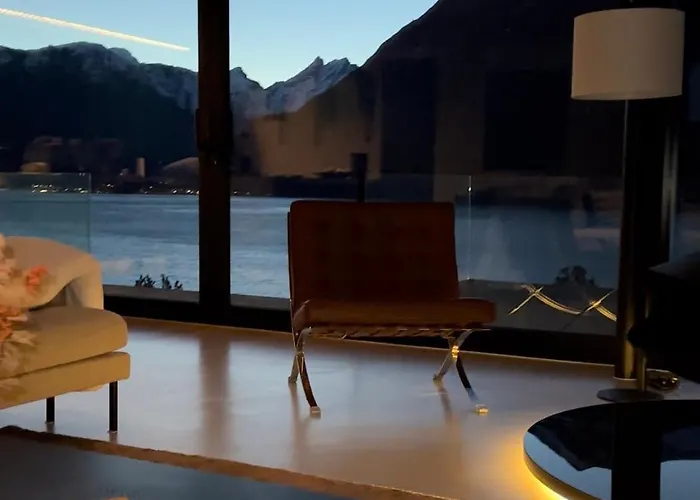 Kristina / Andalsnes Villaer