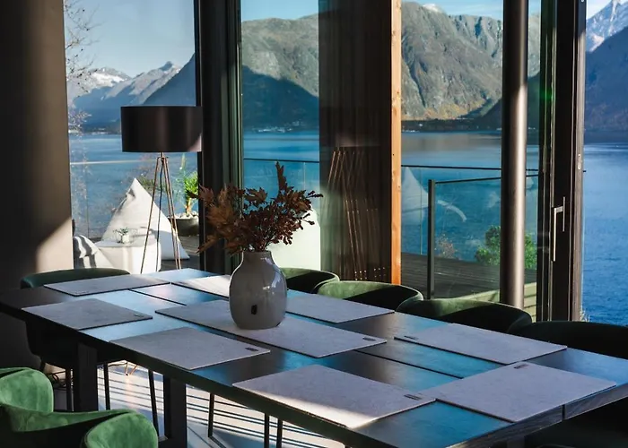 Kristina / Andalsnes * Torvik