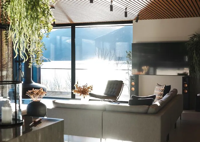 Kristina / Andalsnes Villa *